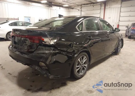 2024 Kia Forte Lxs из США, поврежденный, VIN 3KPF24AD3RE729238